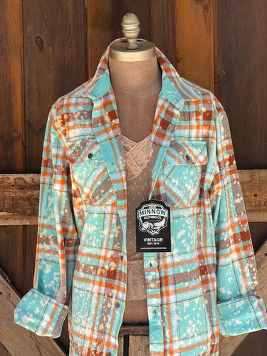 Gator Girl Florida Flannel- Distressed Lake Tahoe